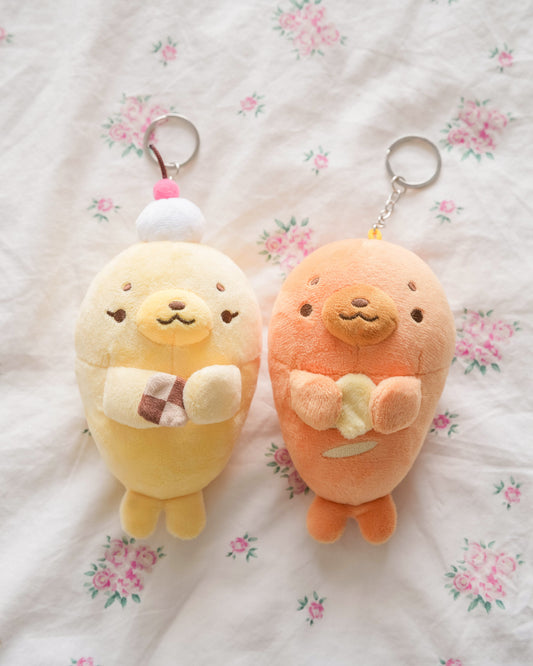 PREORDER ✿ Baguette & Condensed Milk ♡ Seal Keychain