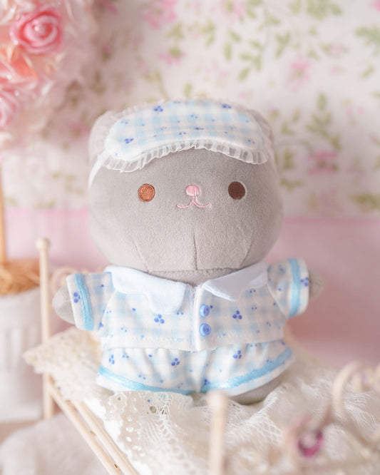 PREORDER ✿ Blueberry ♡ Crème Cat Keychain
