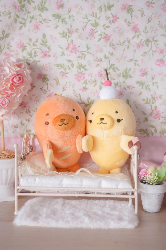 PREORDER ✿ Baguette & Condensed Milk ♡ Seal Keychain