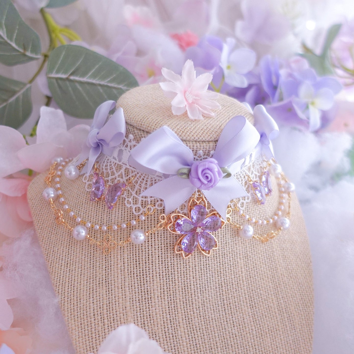 Wisteria Choker