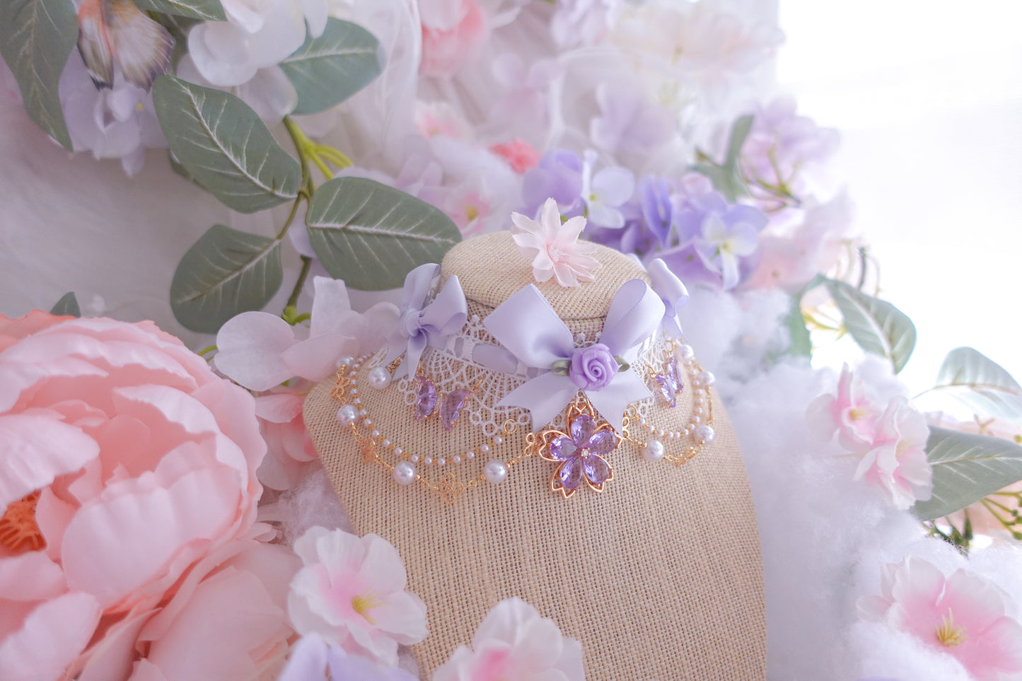 Wisteria Choker