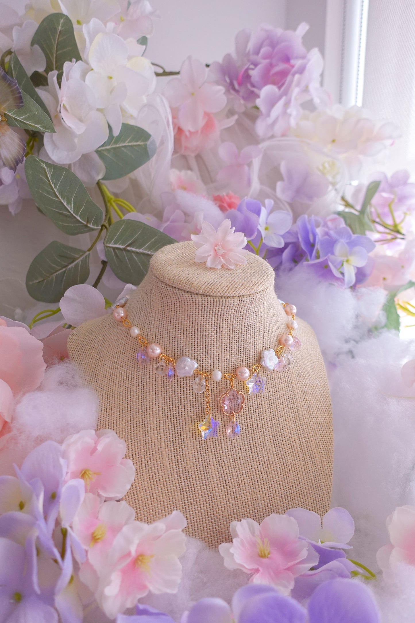 Freesia Choker Necklace