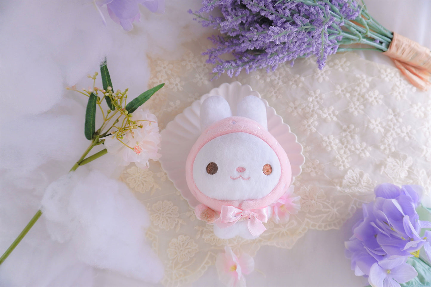 Fraise Plushie Keychain