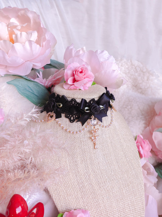 Chocolat Noir Choker