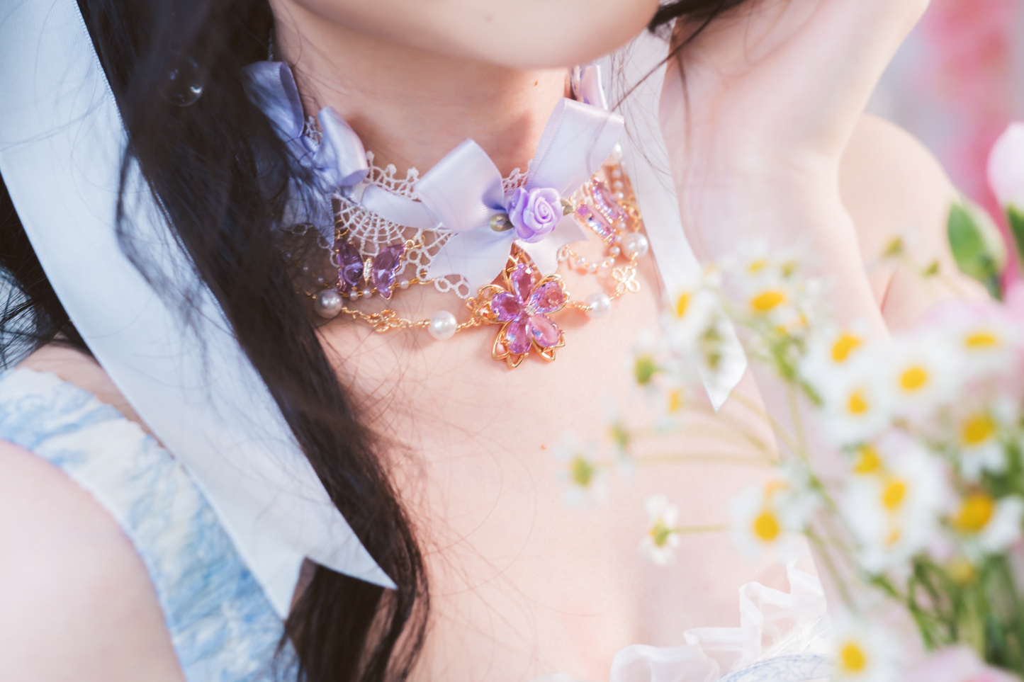 Wisteria Choker