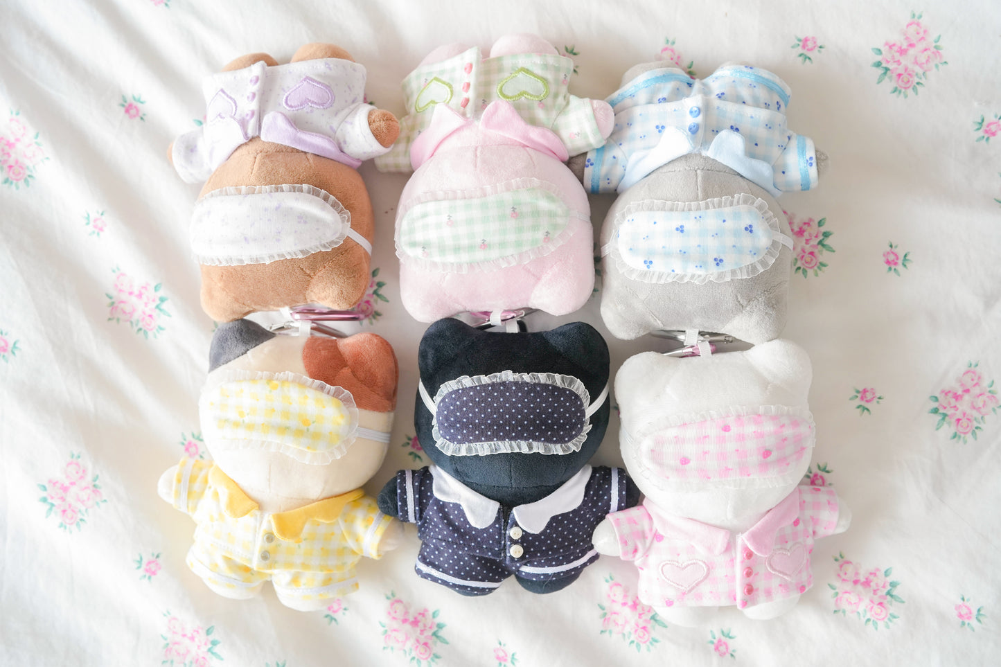 PREORDER ✿ Slumber Party Pack ♡ Crème Cat Keychains Full Set