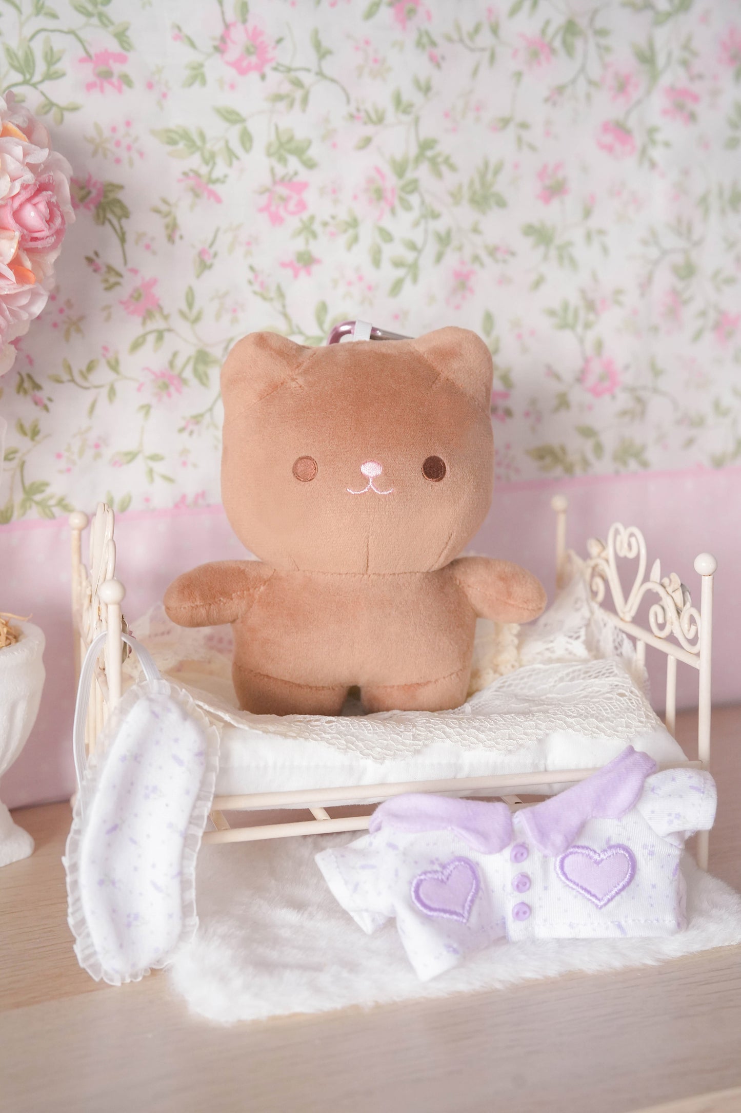 PREORDER ✿ Lavender Cocoa ♡ Crème Cat Keychain