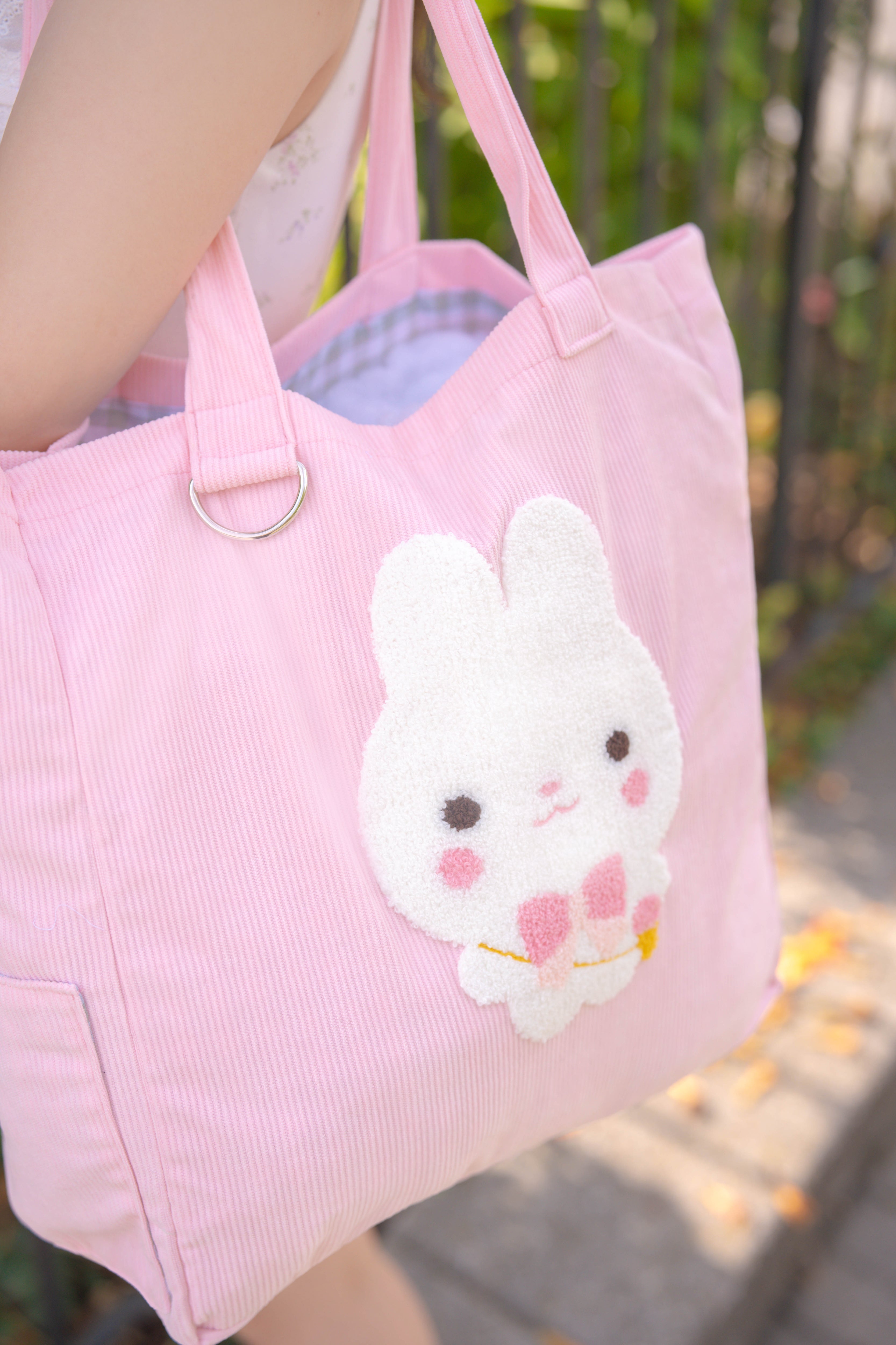Neapolitan Bun XL Tote Bag ♡ Strawberry – mokapuff