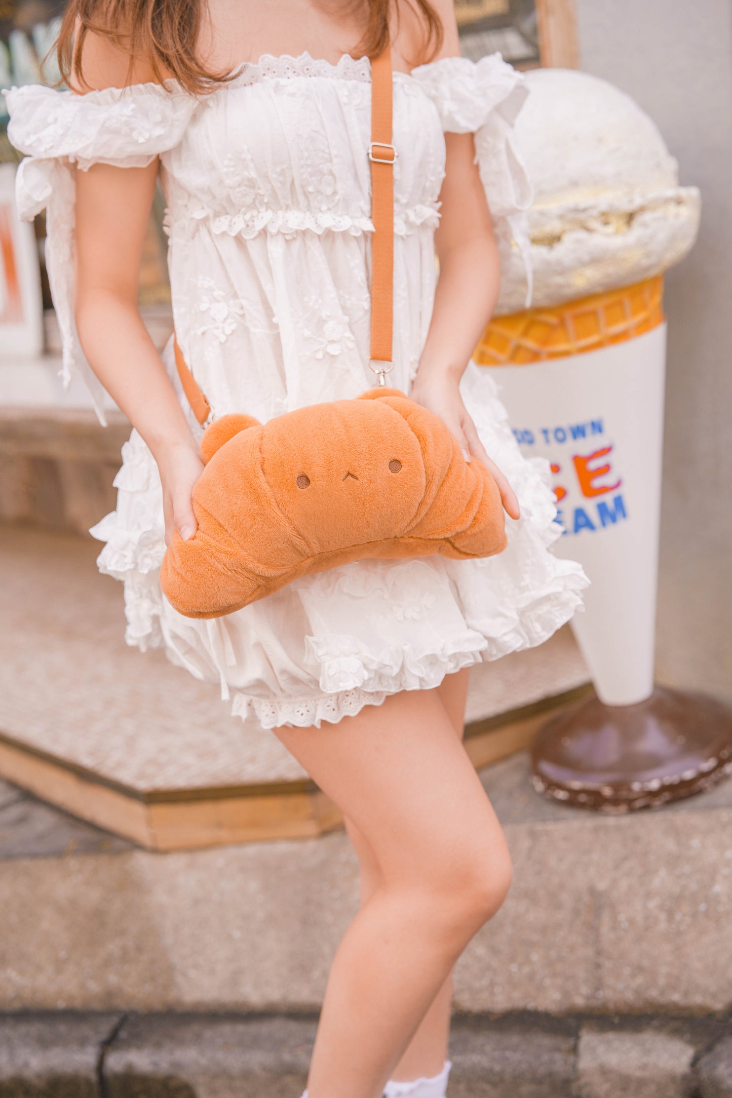 PREORDER ✿ Croissant ♡ Mini Bag